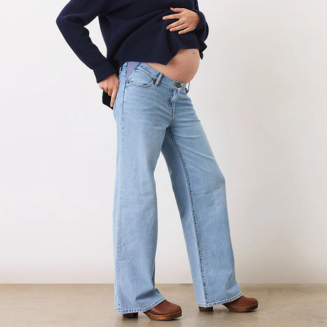 Relaxed leg maternity jeans